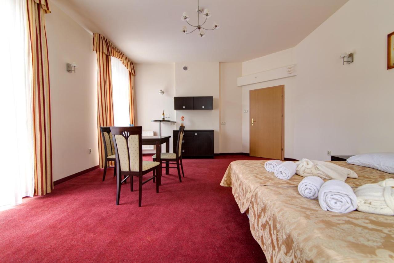 Apartamenty Renesans Krynica-Zdrój Esterno foto